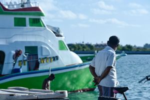 އާންމު މީހާގެ އިންސާފު "ފަޅުތެރޭ ތާށިވެފައި"!