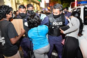 މުޒާހަރާ ރޫޅާލި ގޮތުން އިމްރާން ޖަވާބުދާރީވާން އެދިއްޖެ