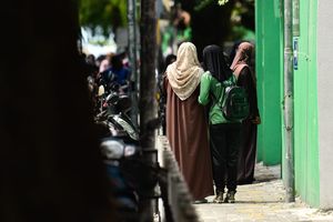 ޕީ.ޓީ.އޭ އޭ ބުނުމާއެކު އަހަރެން ޖެހިލުންވަނީ ކީއްވެ؟