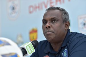 ބައްޕަގެ ޓީމާ ދެކޮޅަށް ނުކުތީ ވެސް މޮޅުވާން: މޯހަން 