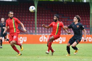 ކްލަބްތަކަށް ދަތިވާ ވަގުތު ކުޅުންތެރިންގެ ކެތްތެރިކަން ފެނޭ