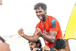އާމިންގެ ޓާގެޓަކީ ގައުމީ ބޮޑީބޯޑިން ލީގުގެ ޗެމްޕިއަންކަން
