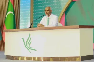 ޕީއެންސީ ކޮންގްރެސް: ގައުމީ މަސްލަހަތު އިސްކޮށް، ޕާޓީގެ މަސްލަހަތު ކުރިއަށް ނެރެން މުއިއްޒު ގޮވާލައްވައިފި 