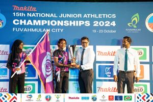 އެންމެ މޮޅު ދެ އެތުލީޓުންނަށް ހޮވުނީ މުޒްނާ އާއި އަބްސަލް