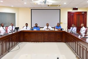 ހޯމް މިނިސްޓަރާއި ފުލުހުންނާއެކު އޮތް 241 ކޮމިޓީން ސިއްރުކޮށްފި