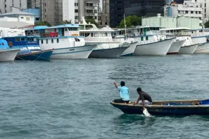 ގައުމީ އިގުތިސާދު ނާޒުކު ފައްތަރެއްގައި!