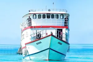 Missing man found alive after boat sinks near Olhuveli
