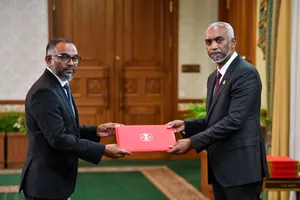 ރައީސް އޮފީހުގެ މިނިސްޓަރު އަލީ އާރިފް އިސްތިއުފާ ދީފި