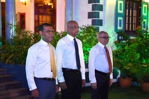 ބަރުލަމާނީ ނިޒާމެއް ގެންނަން ތާއީދު ނުކުރައްވާނެ ކަން މައުމޫން ހާމަކުރައްވައިފި