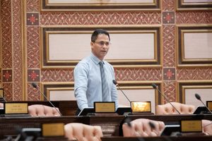 ވިޔަފާރި މުއާމަލާތް ހިނގާ ވަގުތު ޓެކުހަށް ކަނޑާ ފައިސާ މީރާއަށް