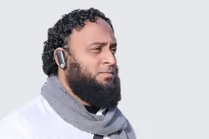 ޓޫރިސްޓުން ބިކިނީގައި އުޅުން ހުއްޓުވަން މަޖިލީހަށް ޕެޓިޝަނެއް