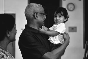 އިސްލާމީ ސައްހަ އަގީދާގެ މަތީގައި ކުދިން ބޮޑު ކުރަން އެދެފި