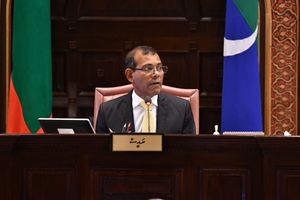 ވޯޓު މެދު ތެރެއިން ރިޔާސަތު ބަދަލުވުމުން މެންބަރުންގެ ނުރުހުން