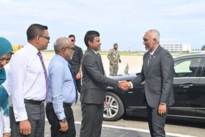 އިންޑިއާ ނޫން ގައުމުތަކުން ވެސް އާސަންދަ ލިބޭނެ ގޮތް ހަދަނީ