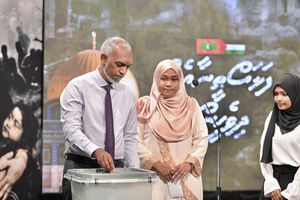 ފަލަސްތީނަށް އެހީވުމުގައި ދީލަތިވުމަށް ރައީސް އެދިވަޑައިގެންފި
