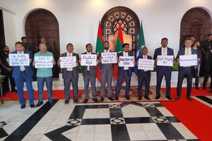 އެމްޑީޕީގެ މެންބަރުން ތަޅުމުން ނެރުނީ ގަވާއިދާ ހިލާފަށް: ނާޒިލް