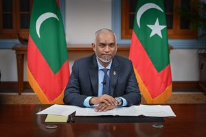 515 ދުވަސް ފަހުން މެއި 3، ގައި ރައީސްގެ ނޫސްކޮންފަރެންސެއް