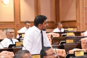 ރިސޯޓު މުވައްޒަފުންނަށް ހަފްތާއެކު ދެ އޮފް ދިނުމަށް އިސްލާހެއް