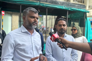 އެންމެފަހުން ހުސައިންގެ މައްޗަށް ދައުވާ ނުކުރަން ނިންމައިފި