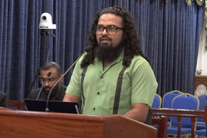 ސުޕްރީމް ކޯޓުން މައްސަލަ އަލުން ބަލަން އެންގުމުން ސަމާހު ބަންދަށް