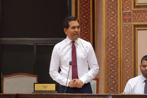 ބަންކަރިން އިން އަހަރެއް ތެރޭ ލިބުނީ 12 މިލިއަން ޑޮލަރު 