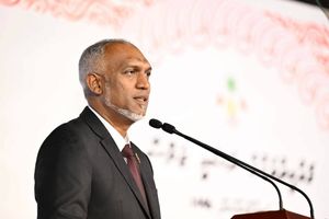 "މިނިވަންކަމަށް ލޯބި ކުރެވޭނީ އަމިއްލަވަންތަކަމަށް ލޯބި ކުރާނަމަ"