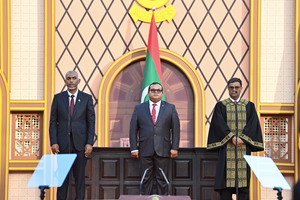 މަތީ ކޯޓާއި މަޖިލީހުގެ އަރައިރުމެއް: ބާރުކުރާނީ ކަށްގަލަށް!