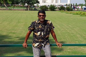 މުސްތަފާއަށް ޓަސްލާފައި ލިބުނު ޓެސްލާއާއެކު އުފާވެރިކަން 