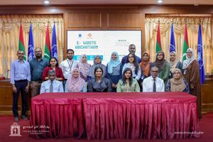 އީ-ވޭސްޓް ހެކަތޯން ބާއްވަން އެމްއެންޔޫއާއެކު ދިރާގުން ސޮއިކޮށްފި