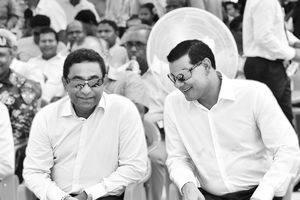 ޔާމީންގެ ދިފާއު: ސިޔާމަށް 17 މިލިއަން ރުފިޔާ ދިނީ ޑޮލަރު ގަތުމަށް 