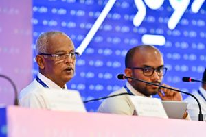 އަތޮޅުފިހާރަތަކުގެ ކުލި އެއްކޮށް ކައުންސިލްތަކަށް ދޭން ނިންމައިފި
