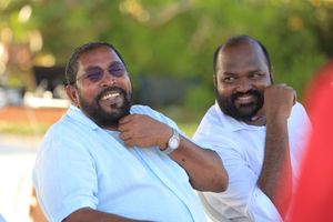 ނައިފަރާއި ހިންނަވަރު ބްރިޖަކުން ގުޅާލަން ގާސިމް ވައުދުވެއްޖެ