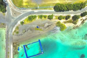 އައްޑޫ ޔޮޓް މެރީނާއަކާއި ކްރޫޒް ޓާމިނަލެއް ހަދާނެ ބަޔަކު ހޯދަނީ