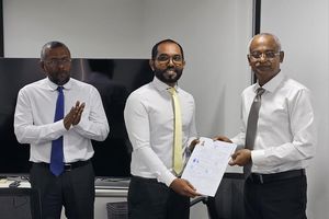 ޕީޕީއެމުން ކެނޑިގެން މުއިއްޒުގެ ކޮއްކޮ ގާލިބު އެމްޑީޕީއަށް