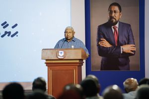ގާސިމް އަބަދު ވެސް މަސައްކަތް ކުރައްވަނީ އެހެން މީހުންނަށްޓަކައި