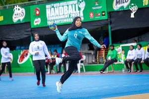 ކަސްޓަމްސް، އެމްޕީއެލް، ވެމްކޯ އަދި އެމްޑަބްލިއުއެސްސީ ސެމީ ފައިނަލަށް