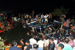 އިންޑިއާގައި ބޯޓެއް ބަންޑުން ޖަހާލައި 22 މީހުން މަރުވެއްޖެ