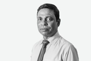 ނުފޫޒު ފޯރުވަން އުޅުނުކަމުގެ ތުހުމަތާއެކު ފެނަކައިގެ ޒާހިރުއަށް ފިޔަވަޅު އެޅުމަށް ގޮވާލަނީ 