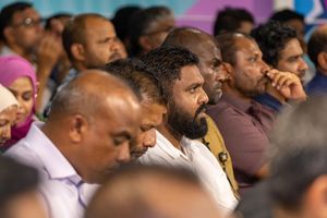މެންބަރުން ހައްލައިލަން އުޅޭ ކަމަށް ބުނީ އޮތް ނުތަނަވަސް ކަމުން!