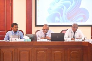 އަންނަ އަހަރަށް ބޭނުންވާ ފައިސާގެ 38 ޕަސެންޓް ހަމަޖެހިއްޖެ:އަމީރު