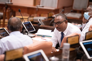 އަލީ އާޒިމްގެ ބަދަލުގައި އީވާ އަލުން 241 ކޮމިޓީއަށް