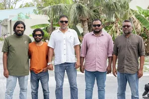 އެމްޑީޕީއަށް ތާއީދުކުރުމުން ތިން މުވައްޒަފަކު އެހެން ރަށަކަށް