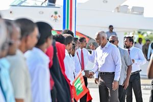 މުއިއްޒު އަނެއްކާވެސް އަތޮޅުތެރެއަށް، މި ފަހަރު އދ. އަތޮޅަށް