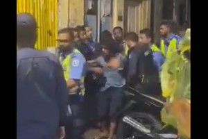 ބަޔަކު ހައްޔަރުކުރުމުގައި އަނިޔާކުރި ކަަމަށް ބުނާ މައްސަލަ ބަލަނީ