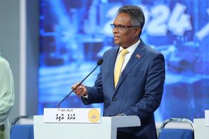 އަންނަނީ ސަރުކާރާ ކޯޅޭކަށެއް ނޫން، އެކުގައި މަސައްކަތް ކުރާނަން