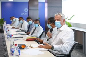 ޑޮލަރު މައްސަލަ: އެމްއެމްއޭ އިން ބޭންކުތަކާ މަޝްވަރާކޮށްފި