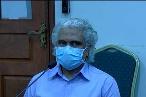 ލިޔުންތައް ކިޔަން ނޭނގިގެން ނިހާންގެ ޝަރީއަތް ކުރިއަށް ނުދިޔަ