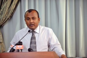 ރިޒާގެ މައްސަލަ ބަލަން ޖޭއެސްސީން ފުލުހުން ކައިރި އެދެފި 