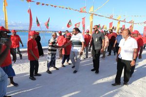މިއުޅެނީ ކާންބޯން ނުލިބިގެން ނޫން، ގައުމު ހަމަ މަގަށް އަޅުވަން