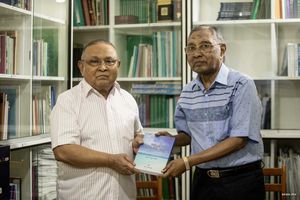 ރާއްޖޭގެ "އެހާރުގެ ބައެއް ހަނދާން" އަބްސީގެ ގަލަމުން ފޮތަކަށް